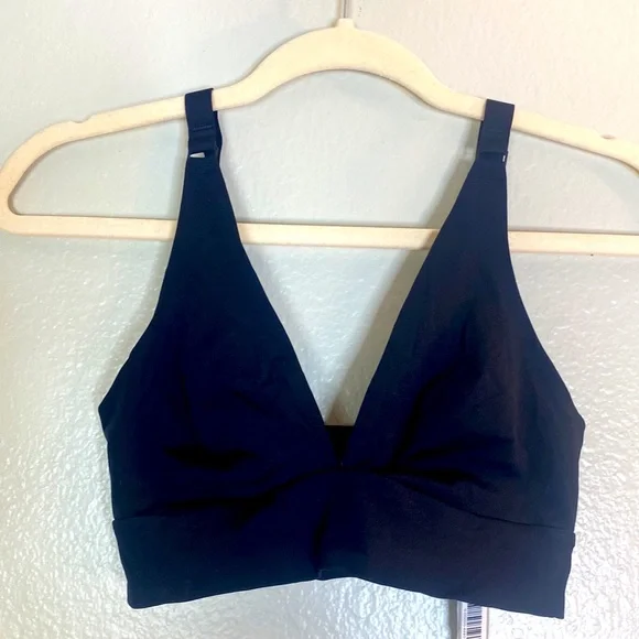 Everlane The Invisible ReNew Bra Black NWT - Picture 4 of 6